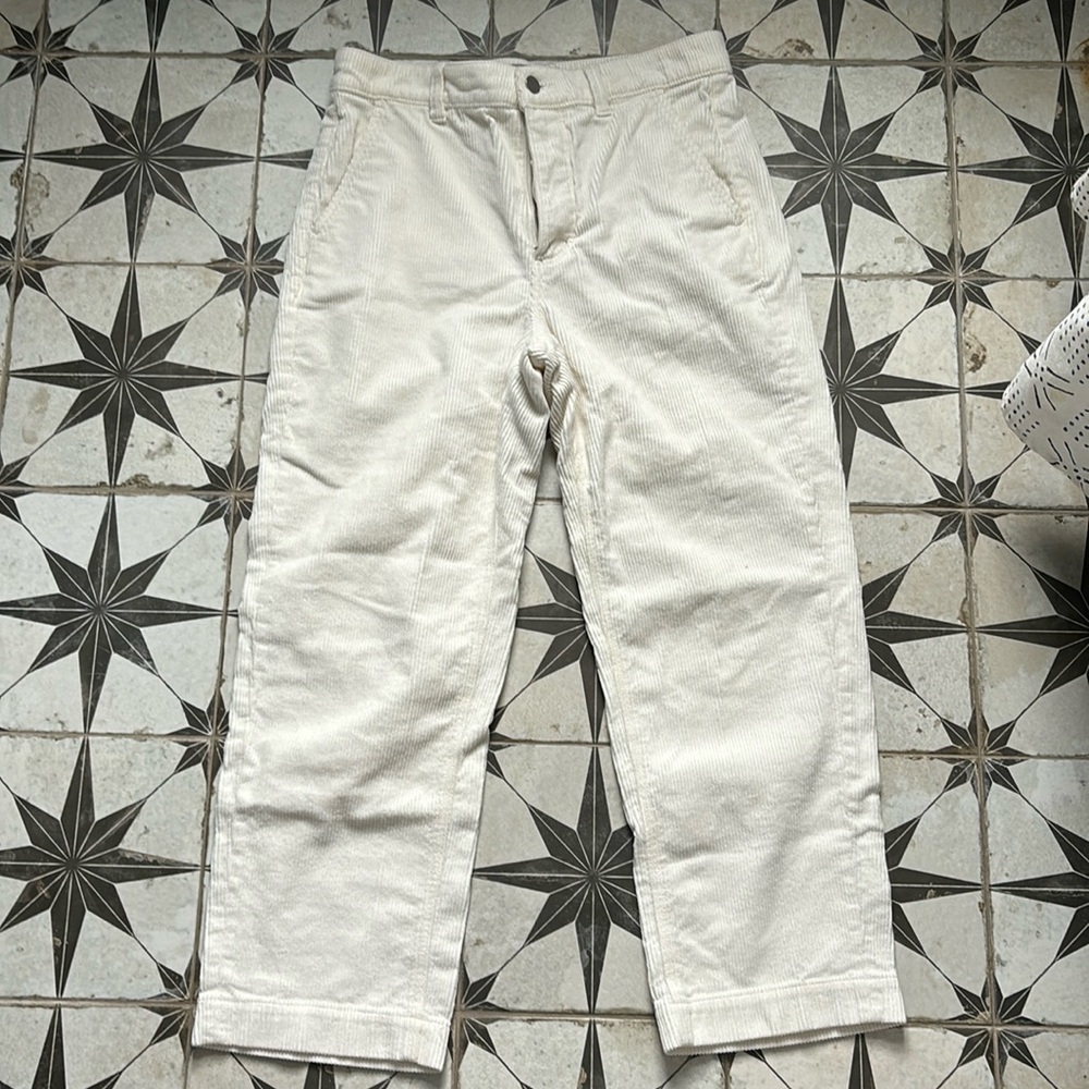 Everlane slim corduroy trouser size 8
